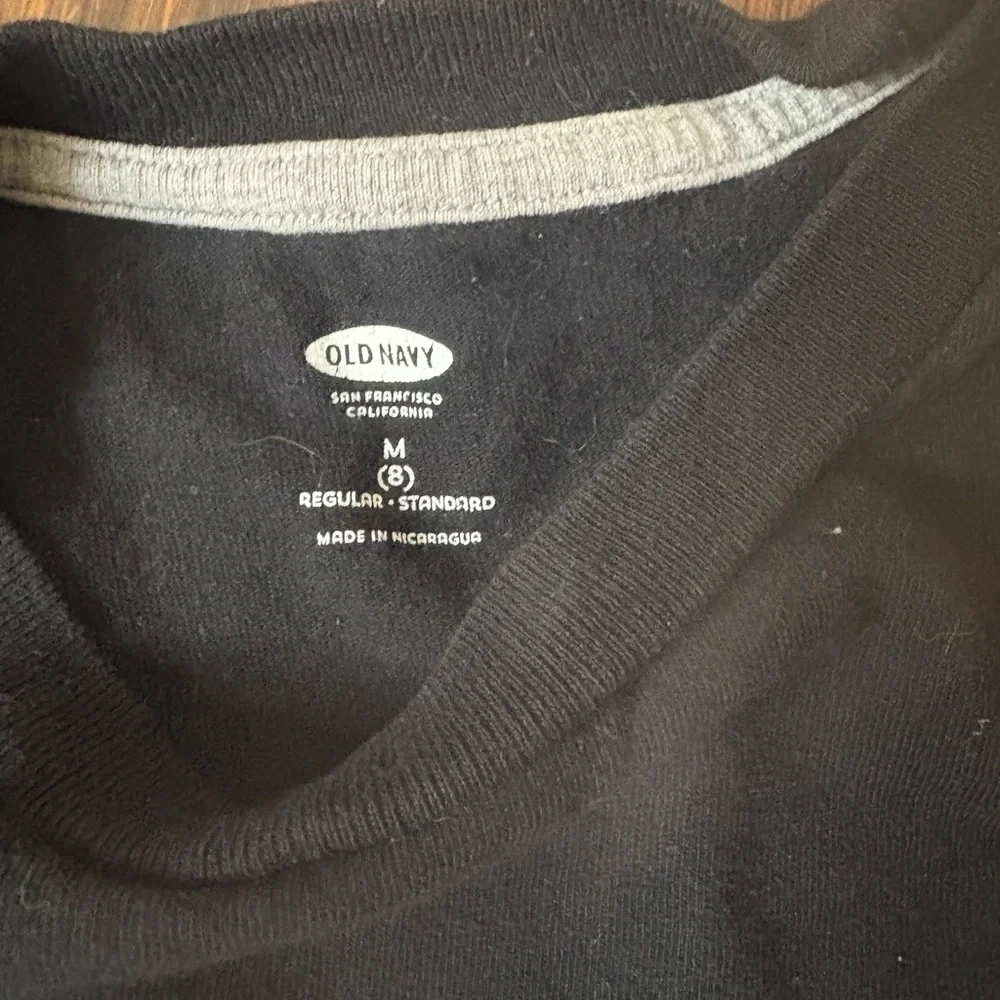 Old navy blue long sleeve black tee